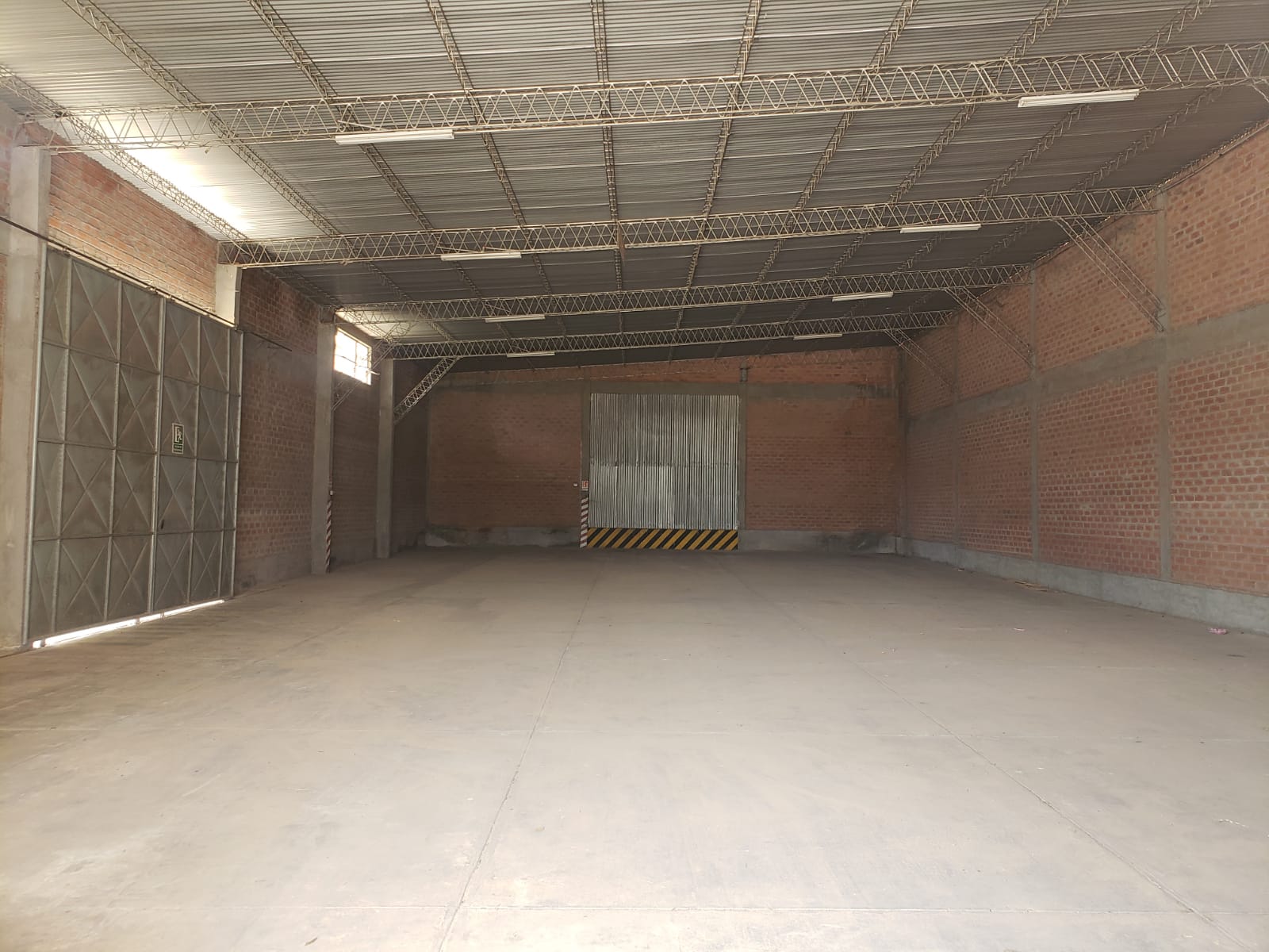 GALPON EN ALQUILER ZONA NORTE - INMUEBLE NUMERO 91