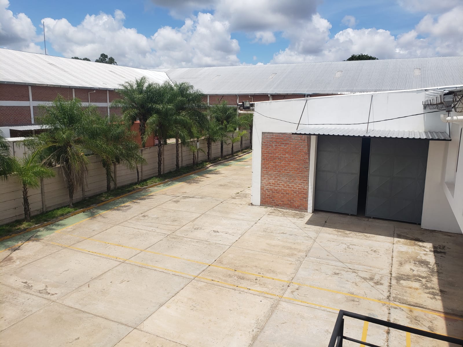 GALPON EN ALQUILER ZONA NORTE - INMUEBLE NUMERO 91