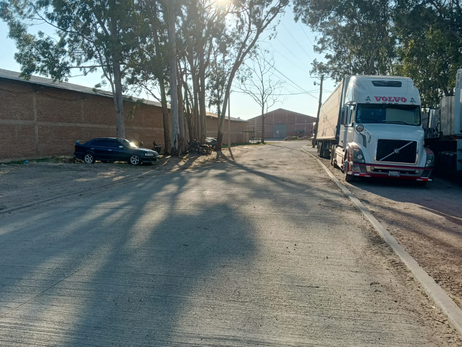 GALPON EN ALQUILER SOBRE CARRETERA AL NORTE - INMUEBLE NUMERO 93