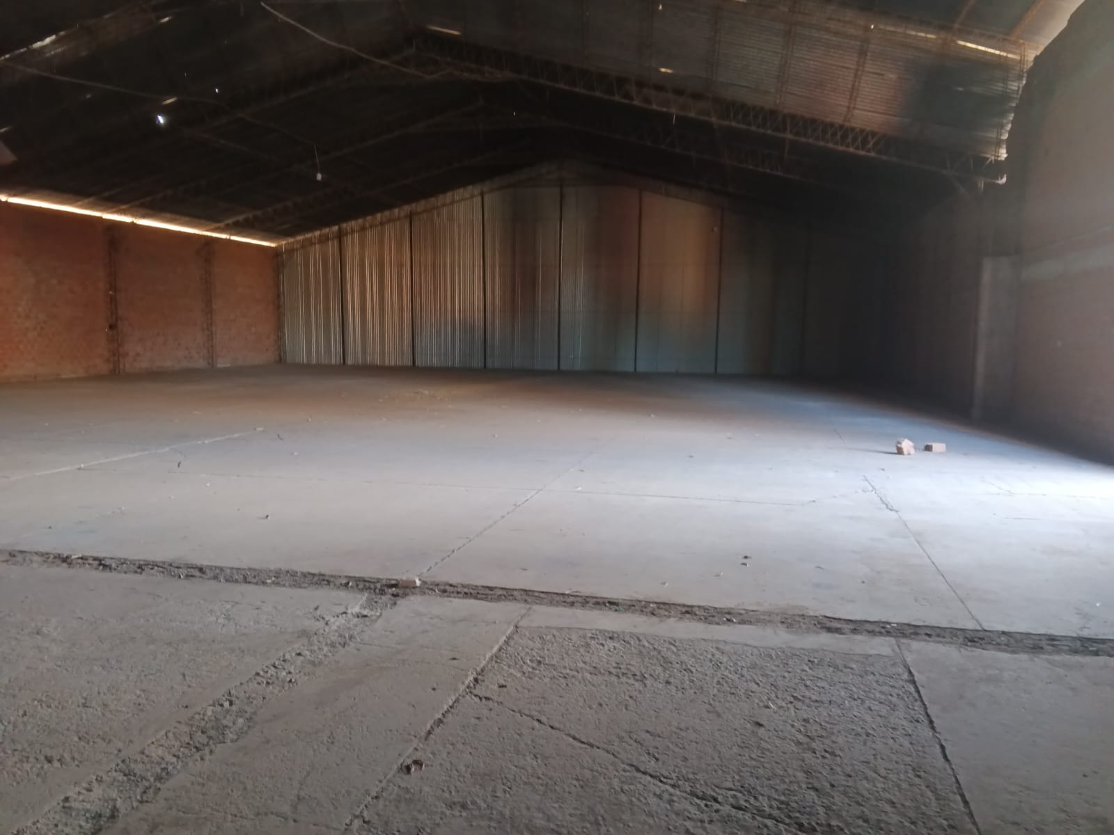 GALPON EN ALQUILER SOBRE CARRETERA AL NORTE - INMUEBLE NUMERO 93