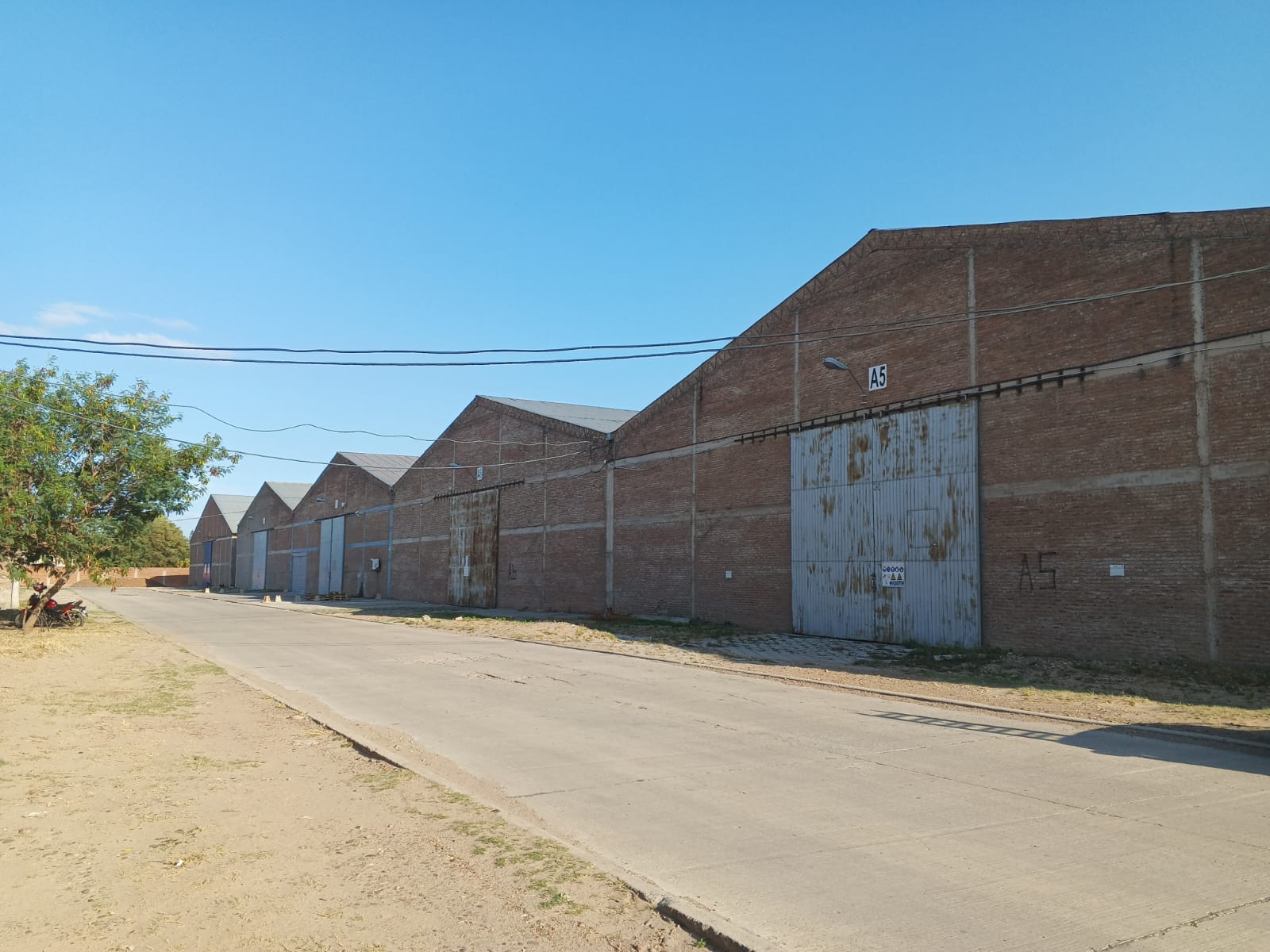 GALPON EN ALQUILER SOBRE CARRETERA AL NORTE - INMUEBLE NUMERO 95