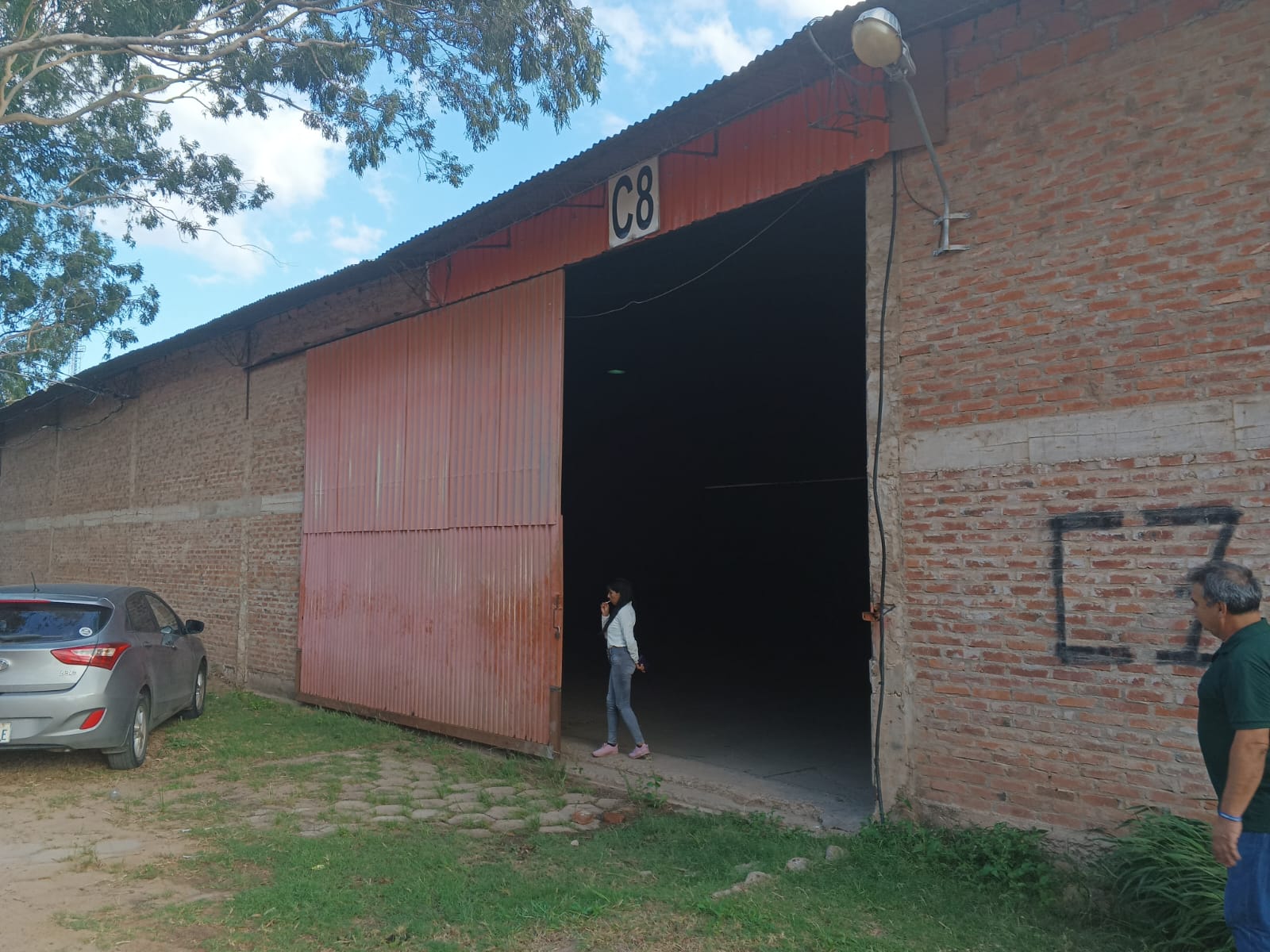 GALPON EN ALQUILER SOBRE CARRETERA AL NORTE - INMUEBLE NUMERO 96