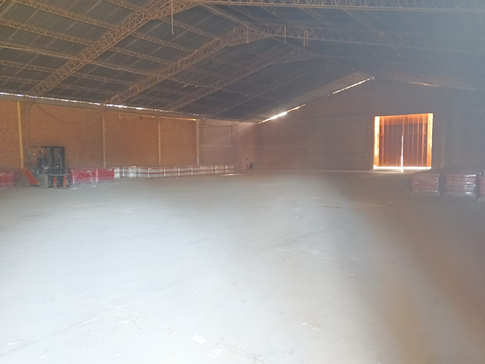 GALPON EN ALQUILER SOBRE CARRETERA AL NORTE - INMUEBLE NUMERO 96