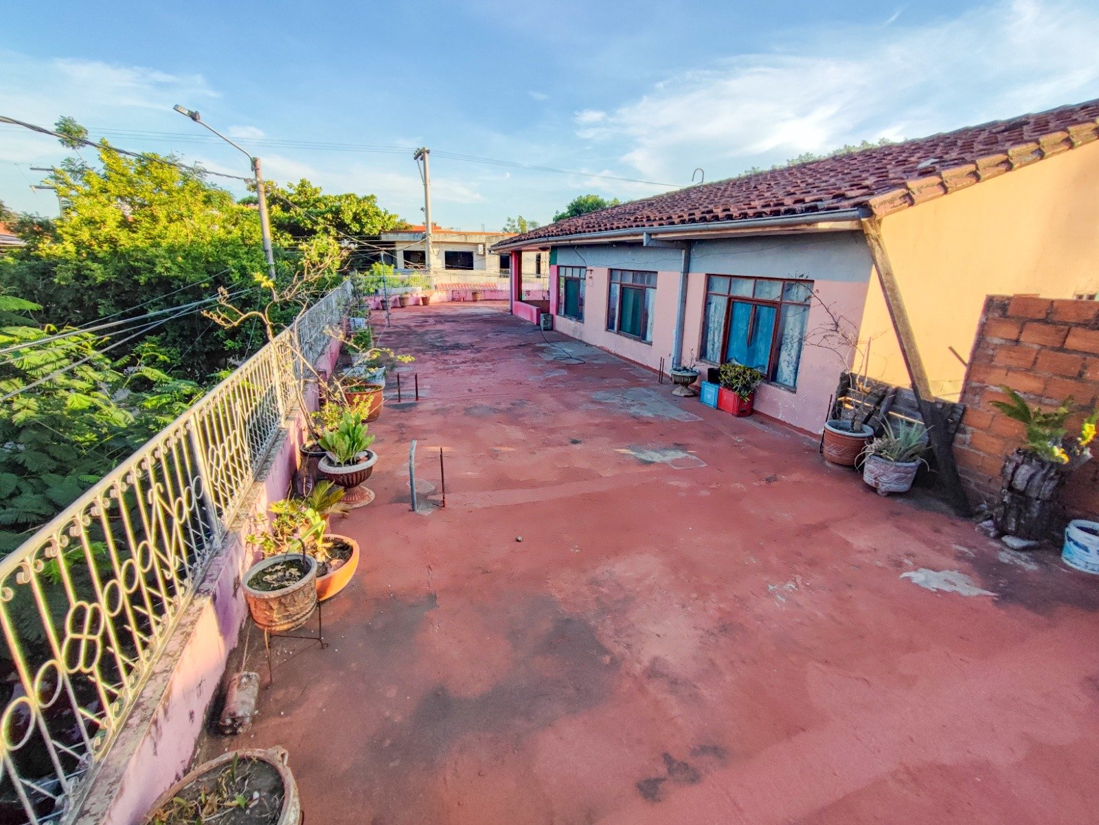 CASA EN ESQUINA EN VENTA - INMUEBLE NUMERO 117