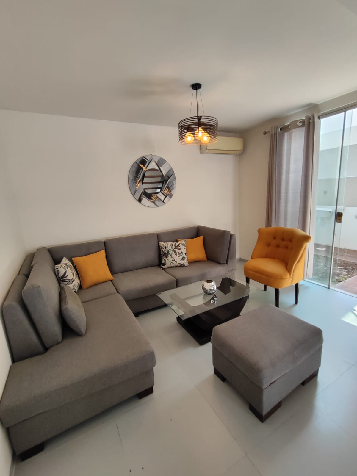 DUPLEX EN VENTA ZONA NORTE DE 2 DORMITORIOS + ESTUDIO - INMUEBLE NUMERO 165