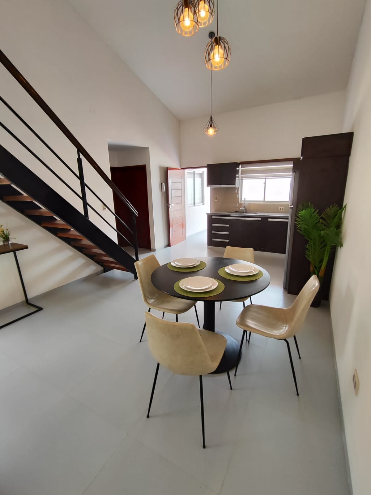 DUPLEX EN VENTA ZONA NORTE DE 2 DORMITORIOS + ESTUDIO - INMUEBLE NUMERO 165