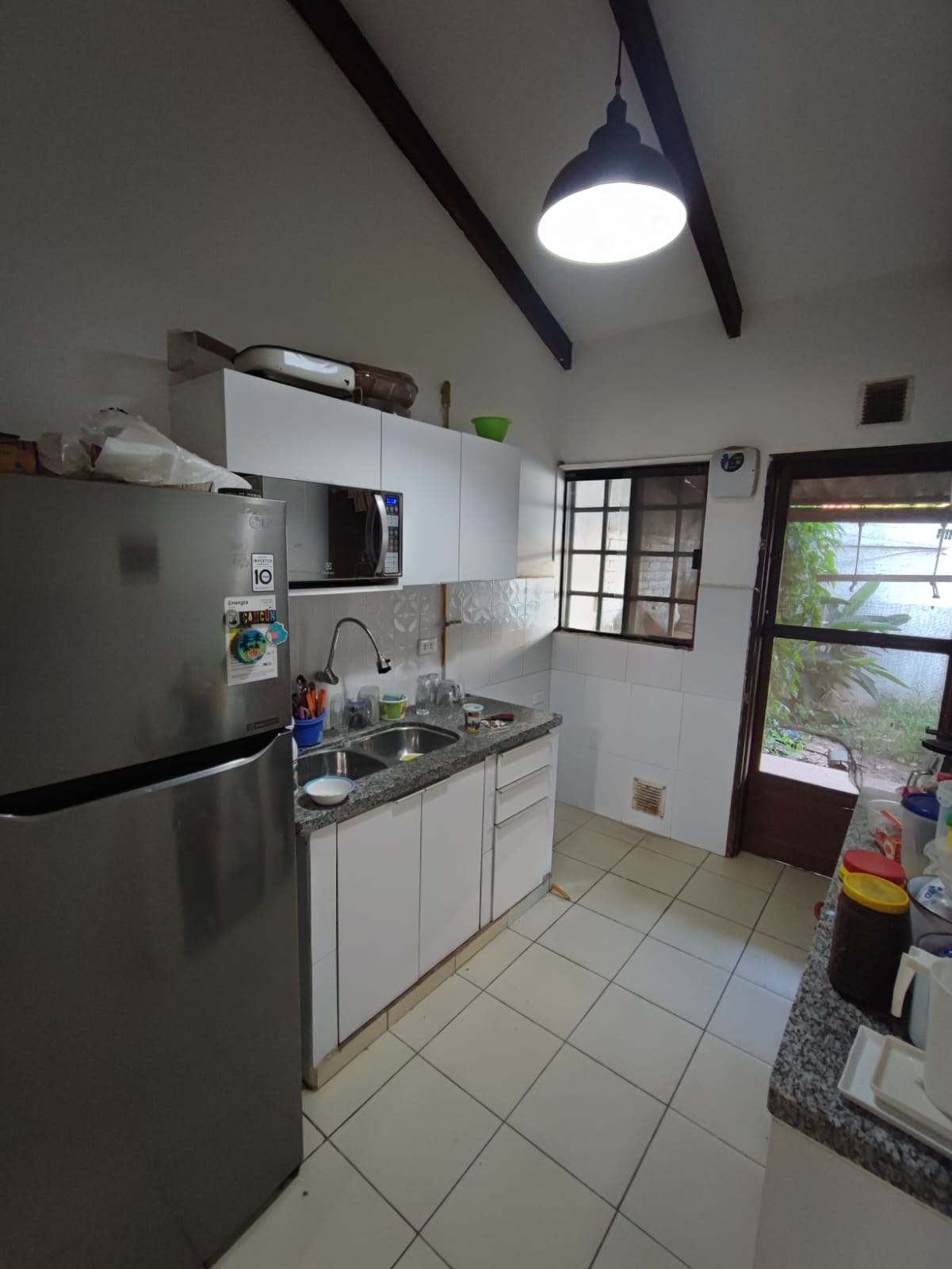 CASA EN VENTA DENTRO DE CONDOMINIO ZONA ESTE - INMUEBLE NUMERO 275