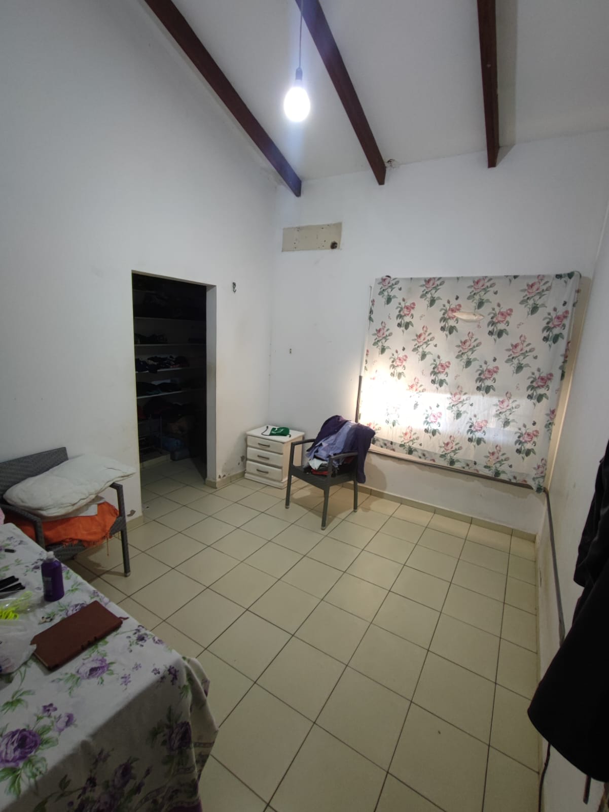 CASA EN VENTA DENTRO DE CONDOMINIO ZONA ESTE - INMUEBLE NUMERO 275