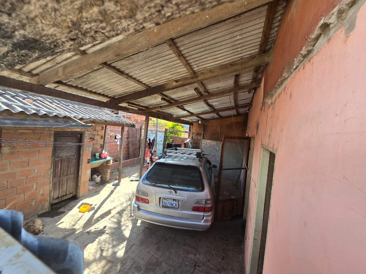 CASA COMERCIAL EN SATELITE NORTE EN VENTA CERCA AL MERCADO - INMUEBLE NUMERO 289