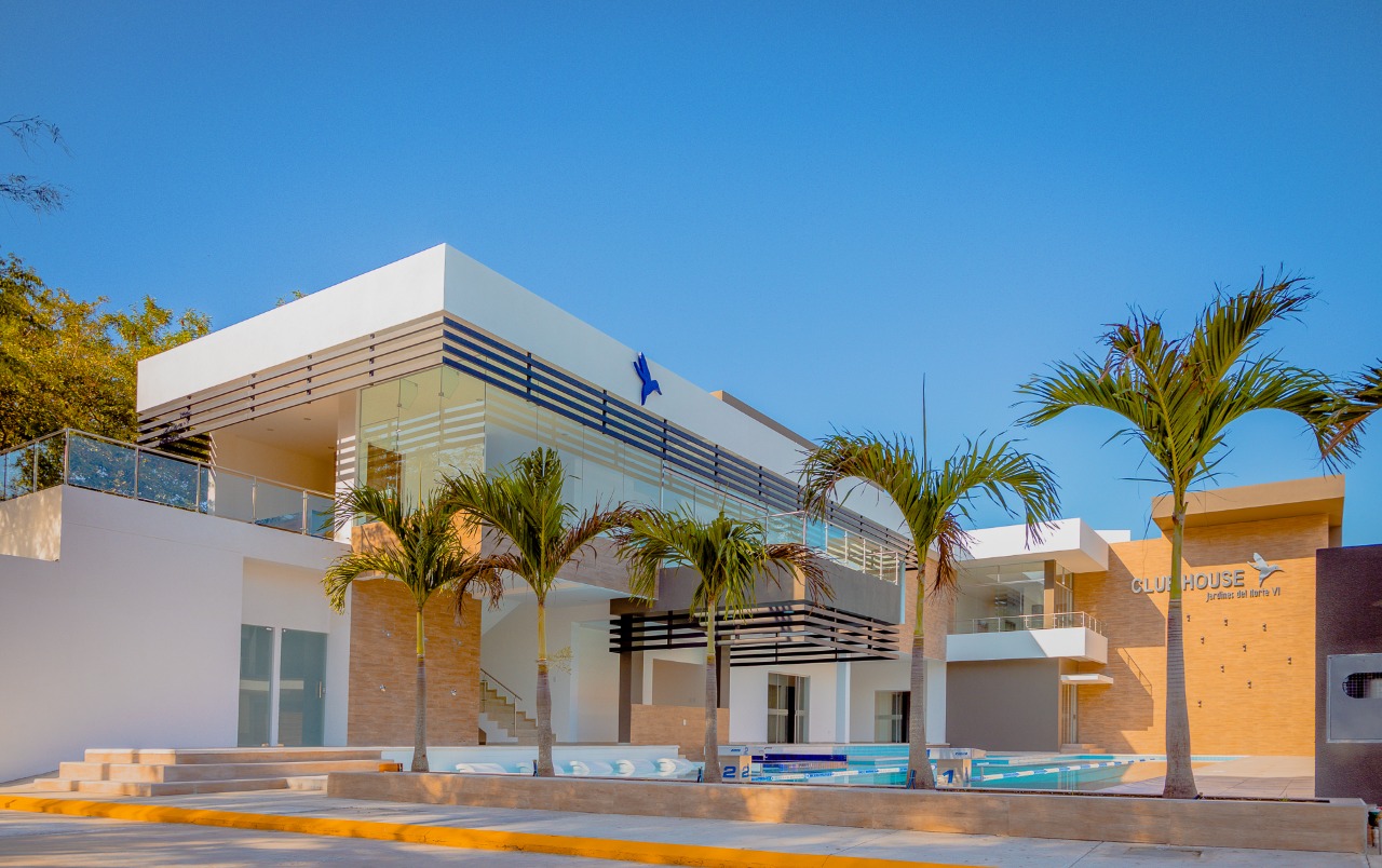 CASA DE LUJO DE 4 DORMITORIOS EN VENTA ZONA NORTE DENTRO DE CONDOMINIO - INMUEBLE NUMERO 317
