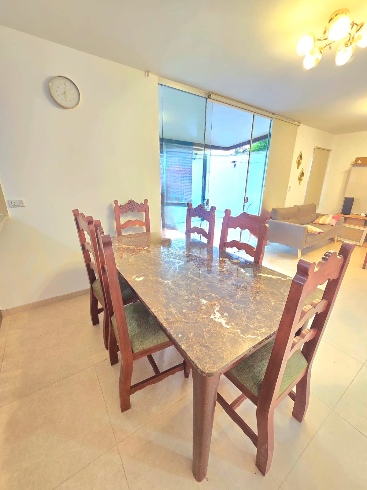 HERMOSA CASA EN VENTA EN URUBO - INMUEBLE NUMERO 437