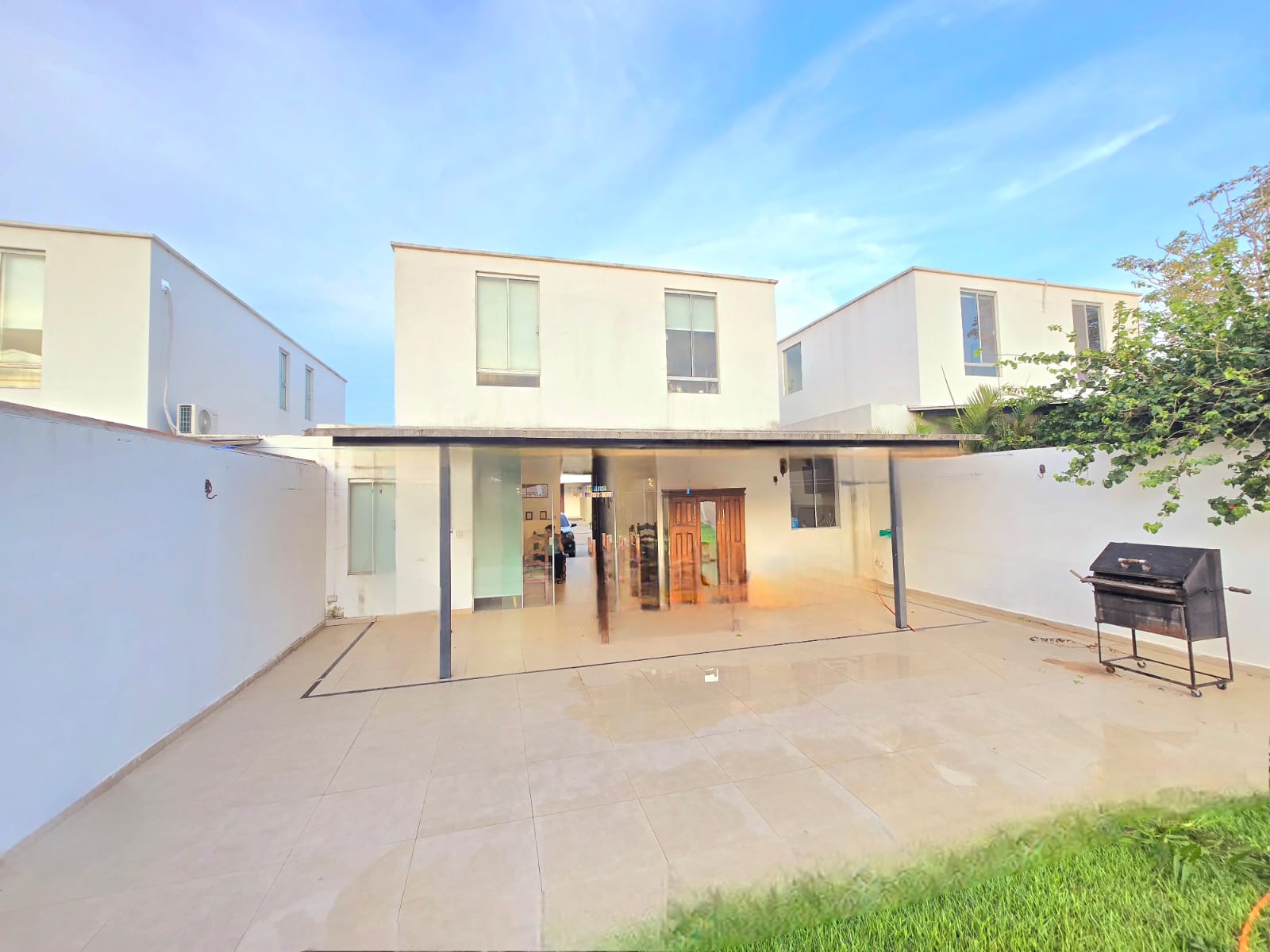 HERMOSA CASA EN VENTA EN URUBO - INMUEBLE NUMERO 437