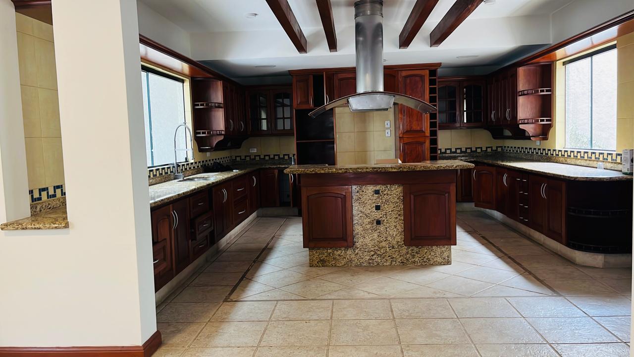 MONOAMBIENTE AMOBLADO EN VENTA CONDOMINIO BARUC - INMUEBLE NUMERO 453