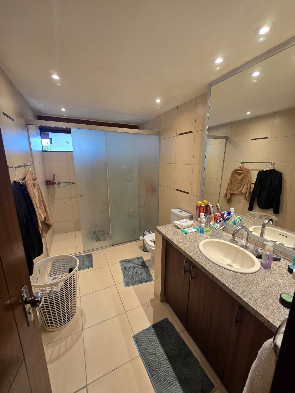 CASA COMERCIAL CON TIENDA EN VENTA SOBRE AVENIDA - INMUEBLE NUMERO 497