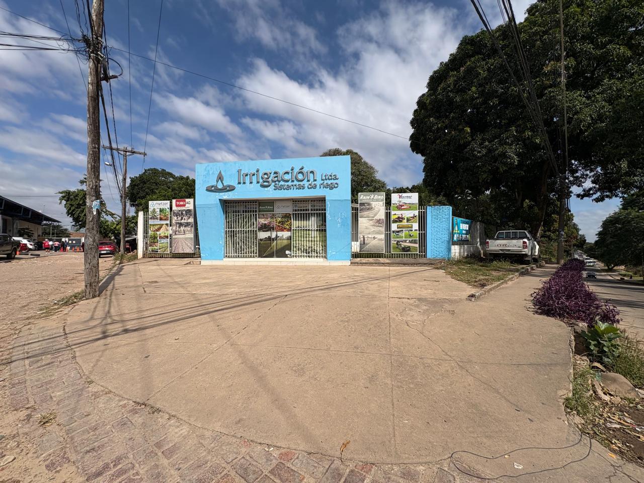 OFICINAS CON GALPON EN VENTA SOBRE AVENIDA EL REMANZO EN ESQUINA - INMUEBLE NUMERO 542