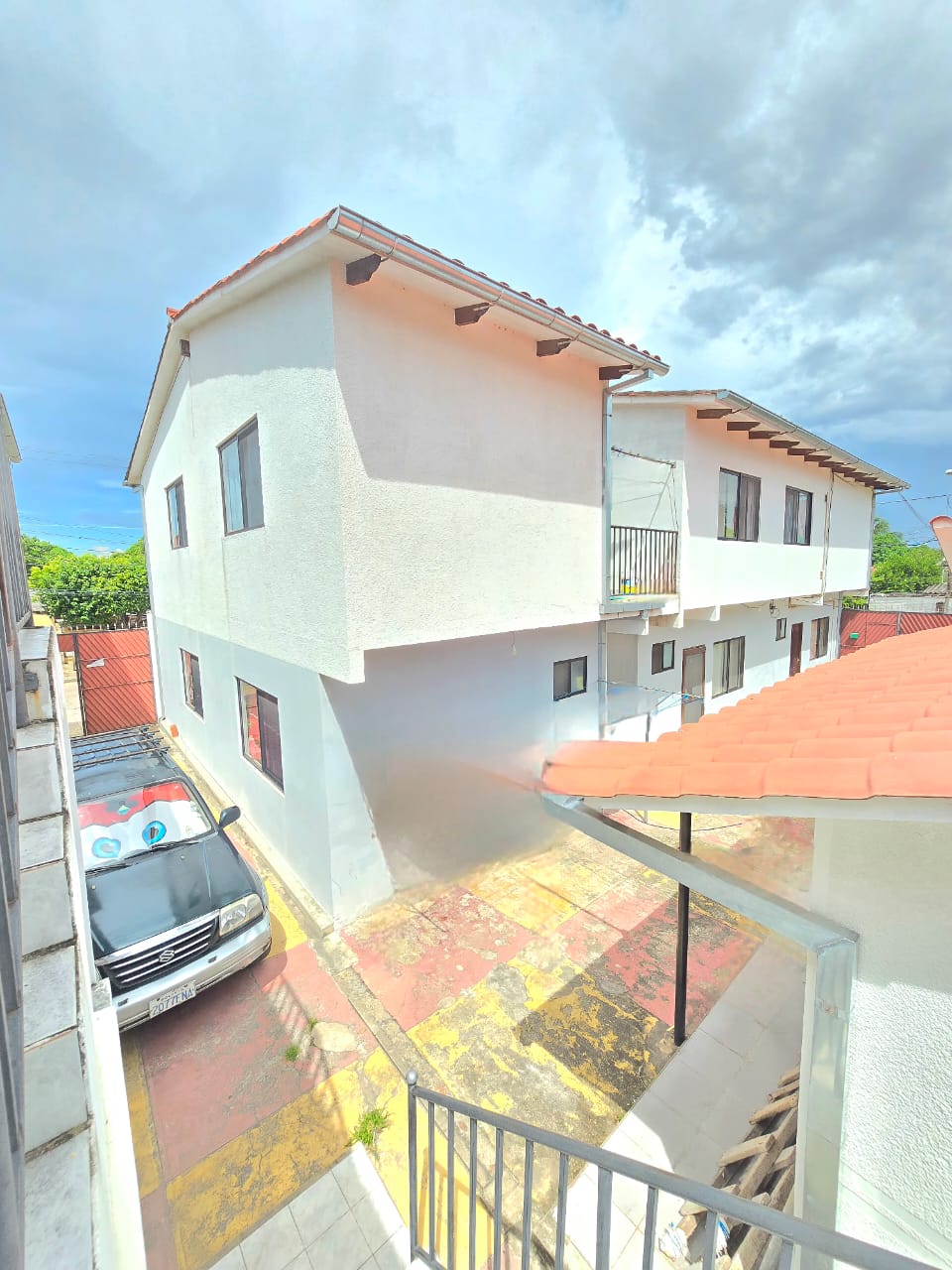 CASA COMERCIAL EN VENTA ZONA OESTE - INMUEBLE NUMERO 568