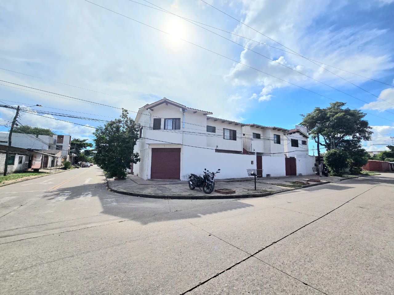 CASA COMERCIAL EN VENTA ZONA OESTE - INMUEBLE NUMERO 568