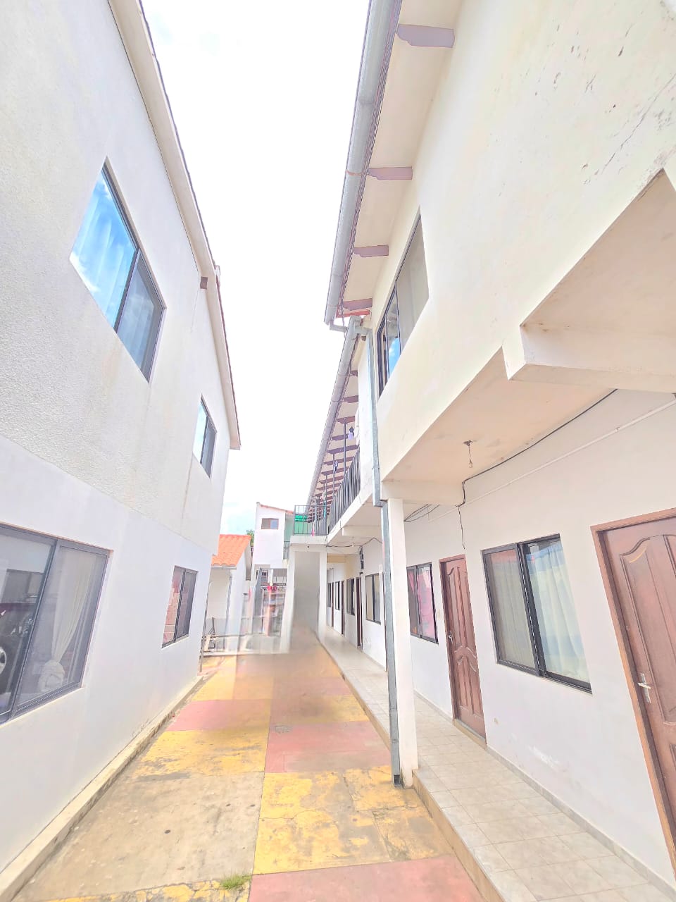 CASA COMERCIAL EN VENTA ZONA OESTE - INMUEBLE NUMERO 568
