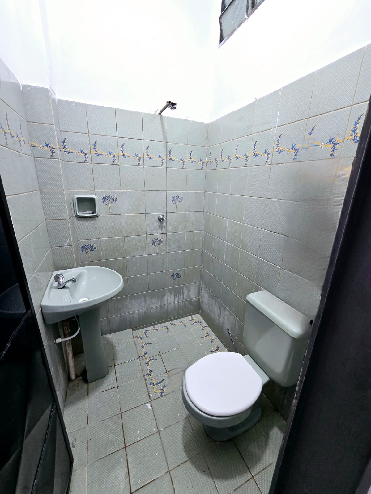 GALPON EN VENTA ZONA NOR-OESTE - INMUEBLE NUMERO 578