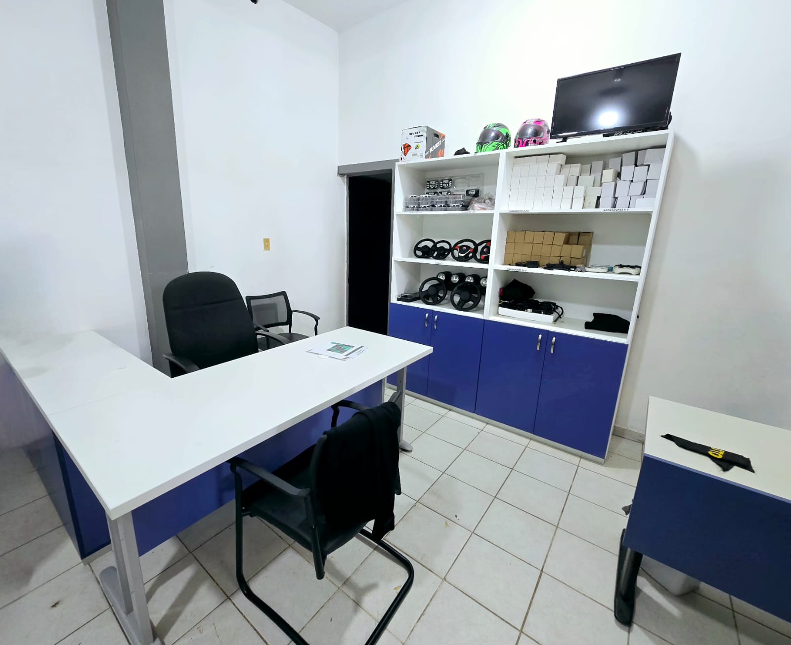 GALPON EN VENTA ZONA NOR-OESTE - INMUEBLE NUMERO 578