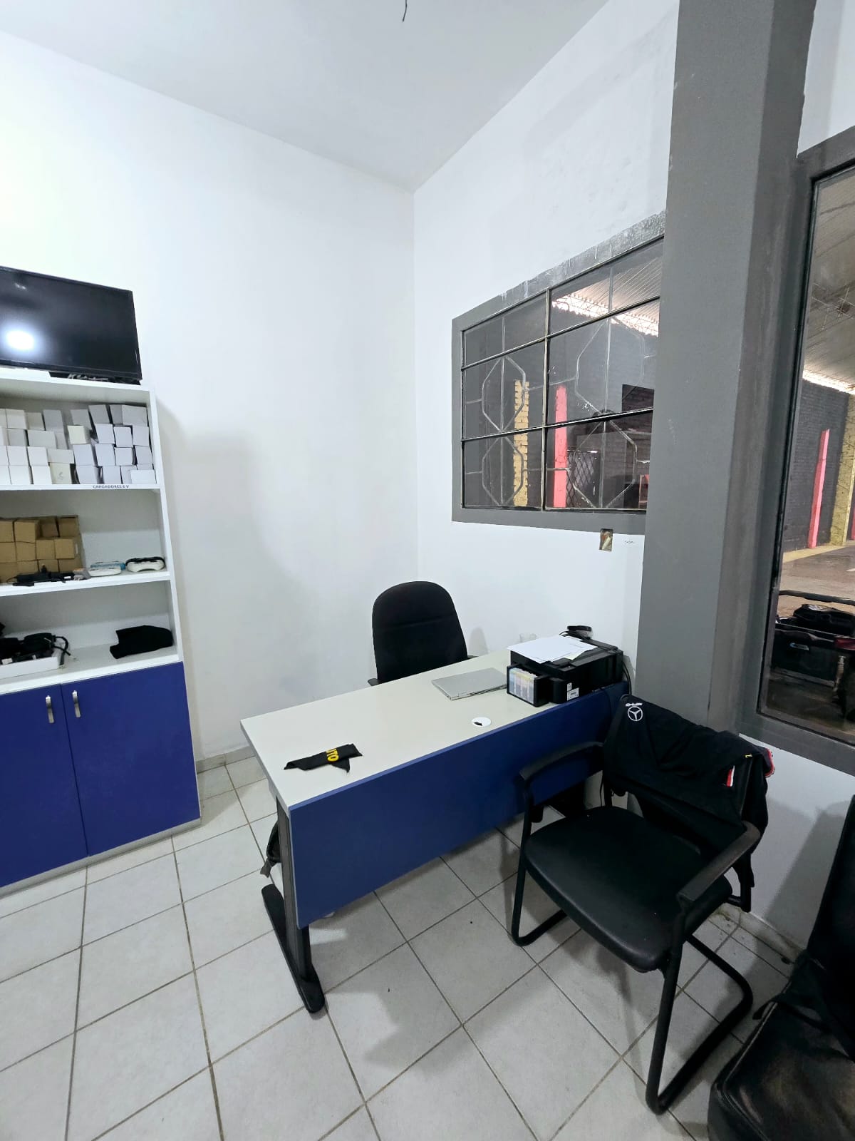 GALPON EN VENTA ZONA NOR-OESTE - INMUEBLE NUMERO 578