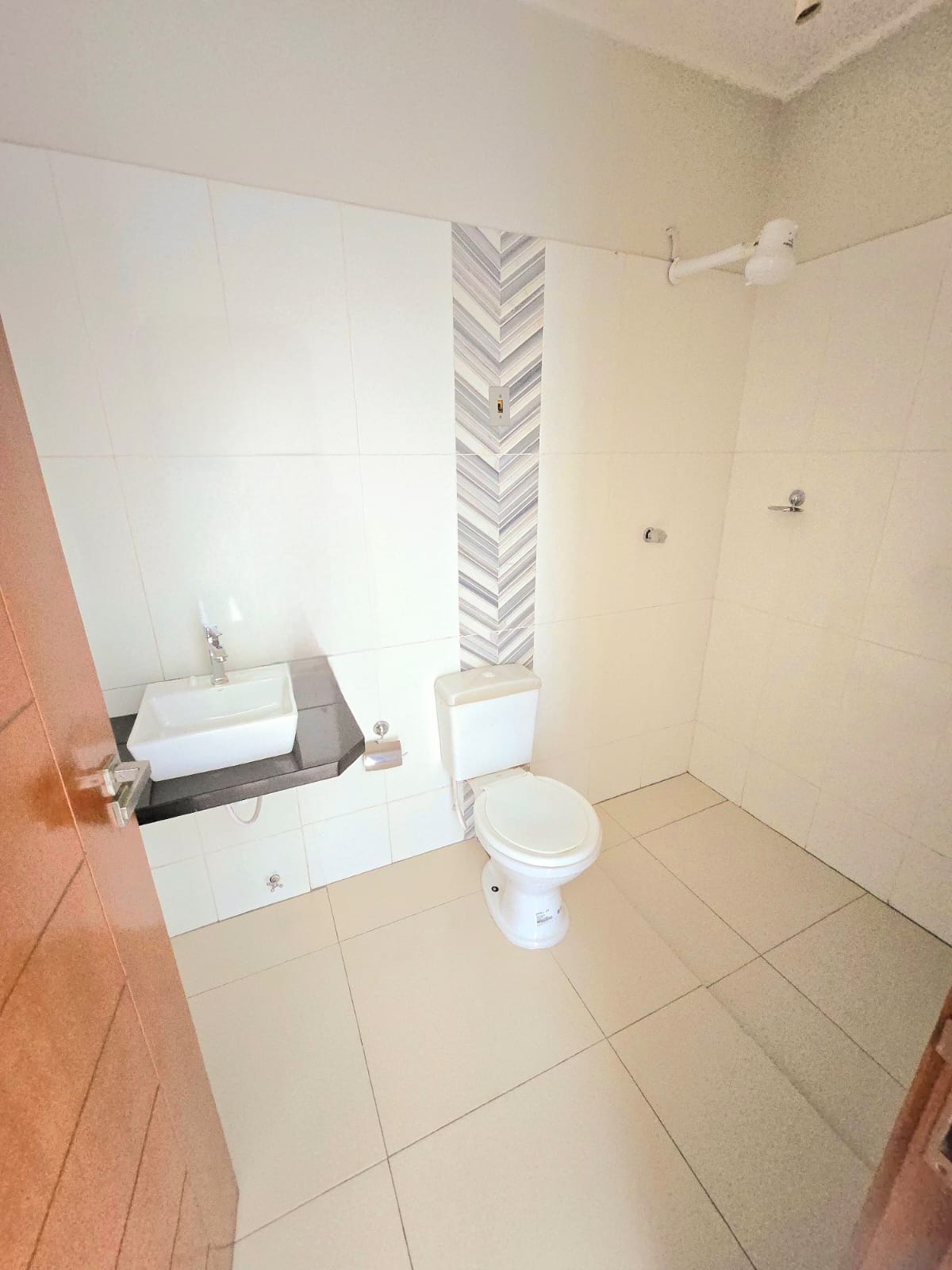 CASAS A ESTRENAR EN ANTICRETICO DE 3 DORMITORIOS EN URB. JUAN PABLO II satelite norte - INMUEBLE NUMERO 644