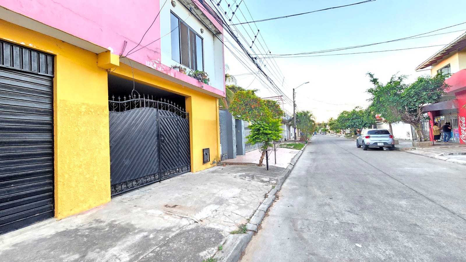 CASA EN VENTA DE 11 AMBIENTES ZONA NORTE FUERA DE CONDOMINIO - INMUEBLE NUMERO 719