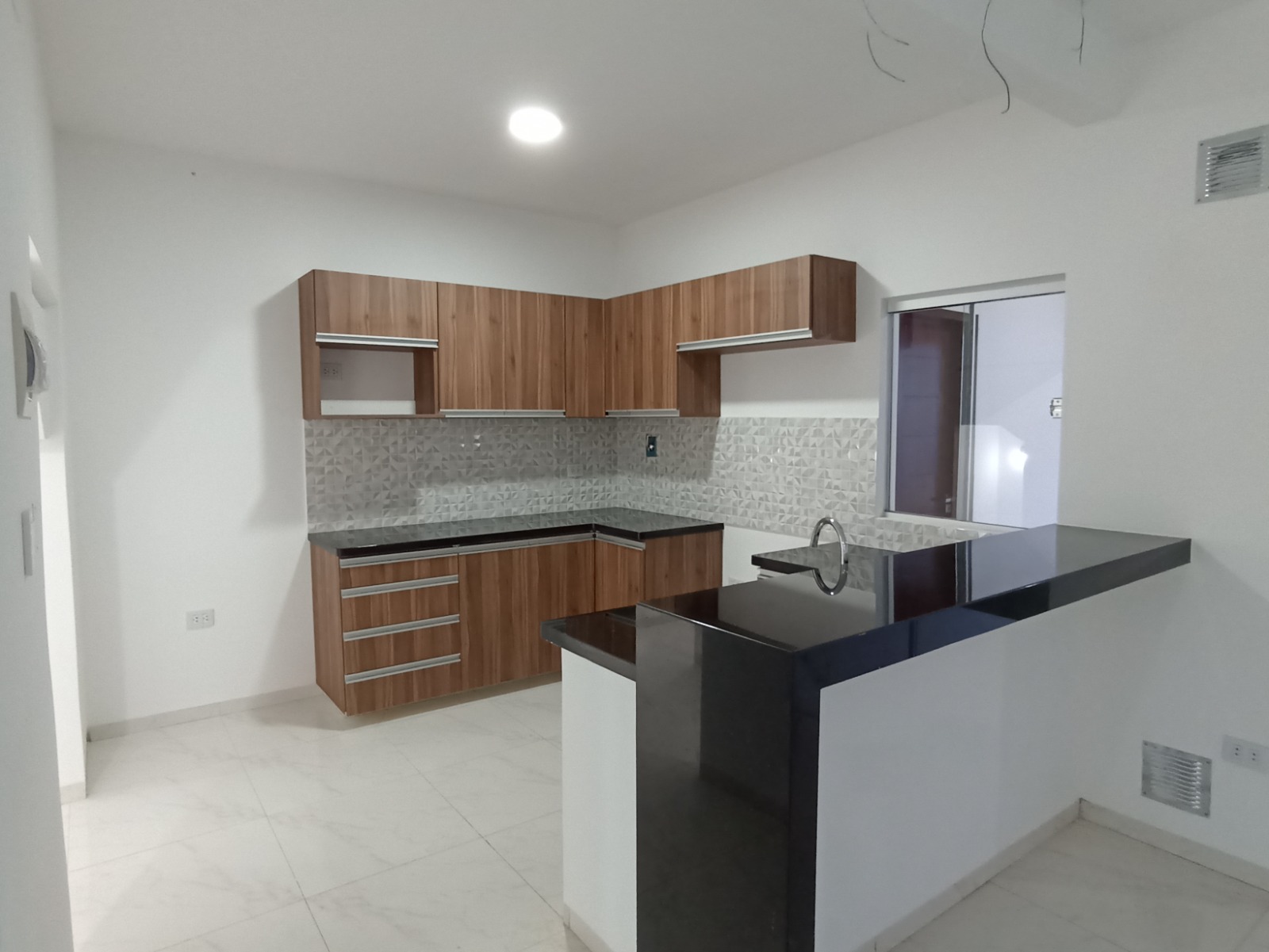 🏡 CASA EN VENTA – ZONA NORTE 9º ANILLO AV.BENI