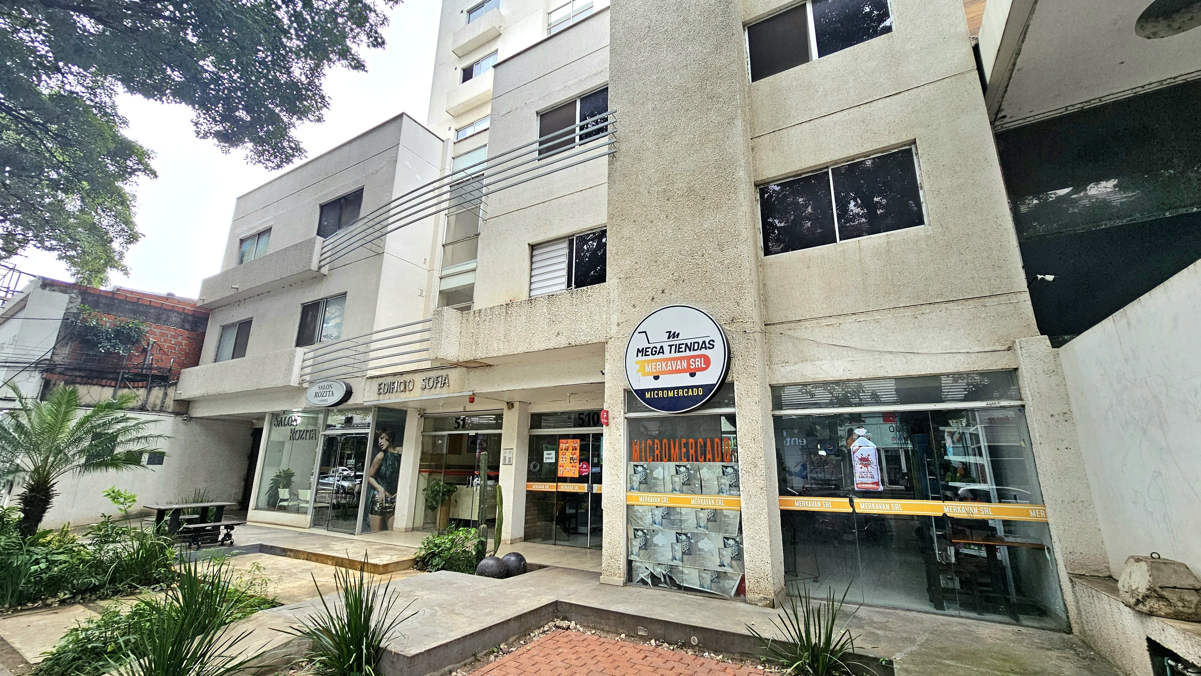 DEPARTAMENTO EN VENTA, 2DO ANILLO Y CINE CENTER