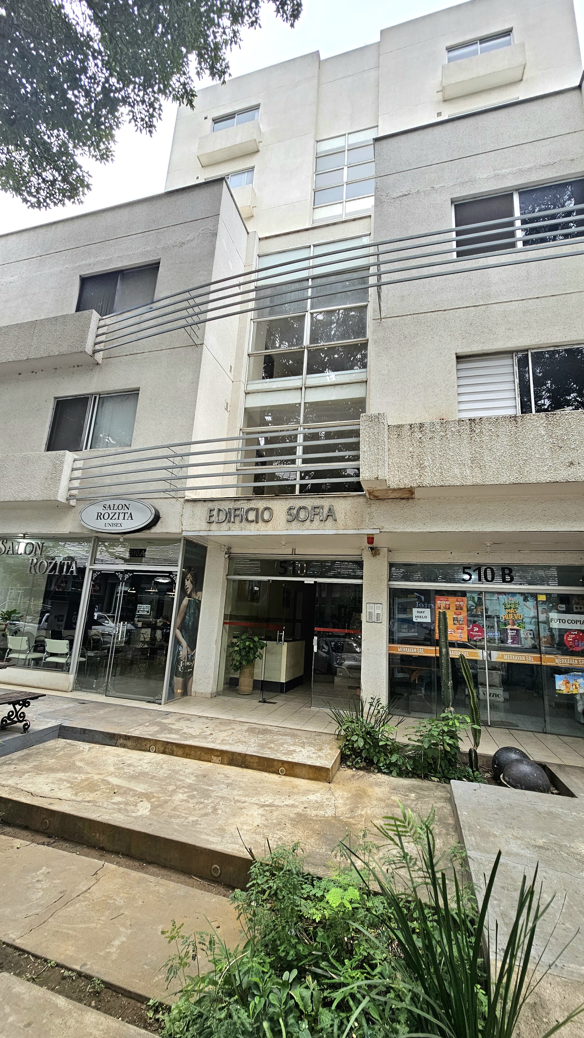 DEPARTAMENTO EN VENTA, 2DO ANILLO Y CINE CENTER