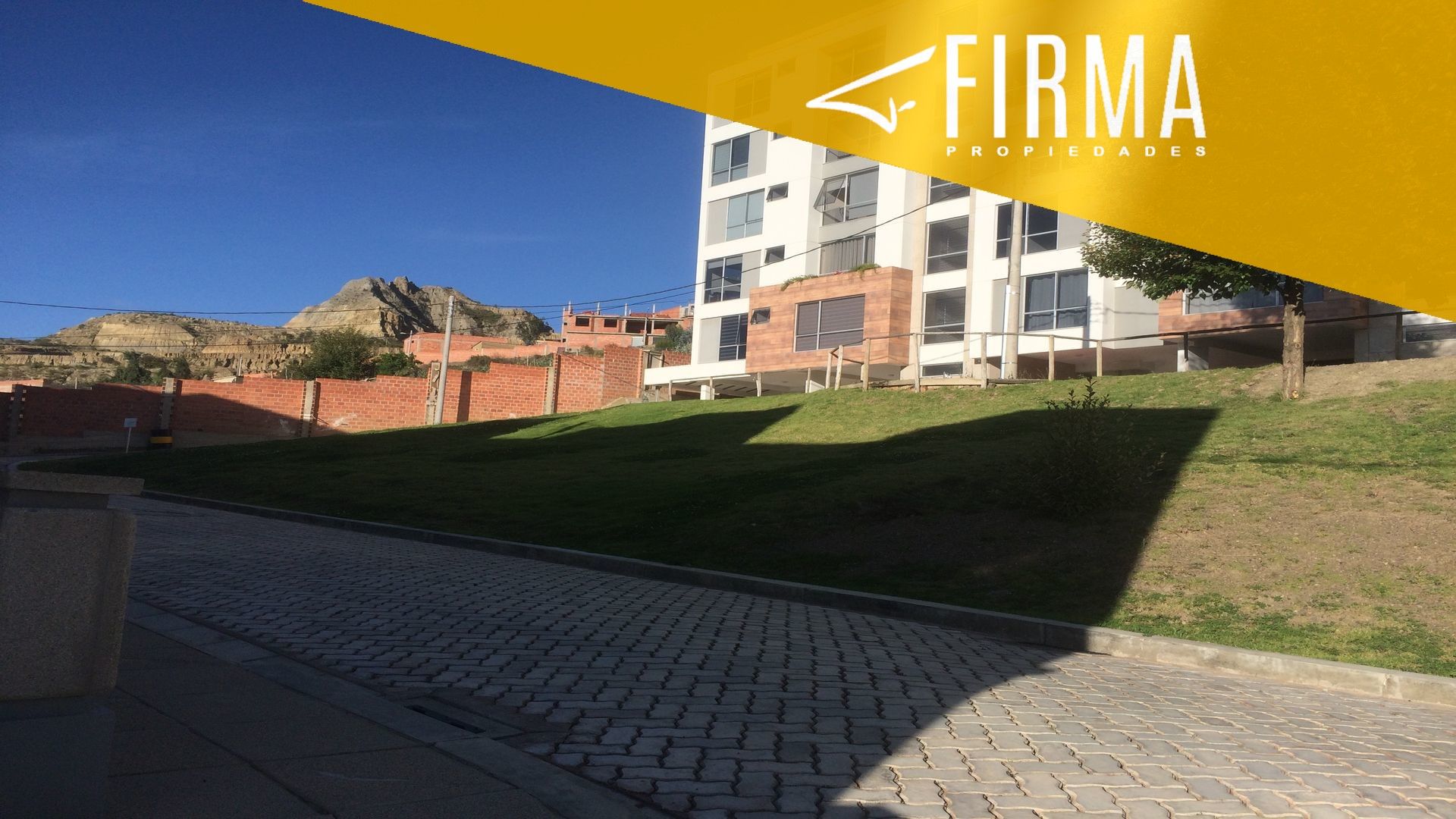 COMPRA TU CASA EN LAS LOMAS DE ACHUMANI
