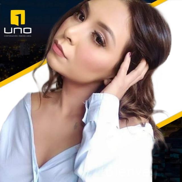 Daniela Castro - UNO Corporación Inmobiliaria