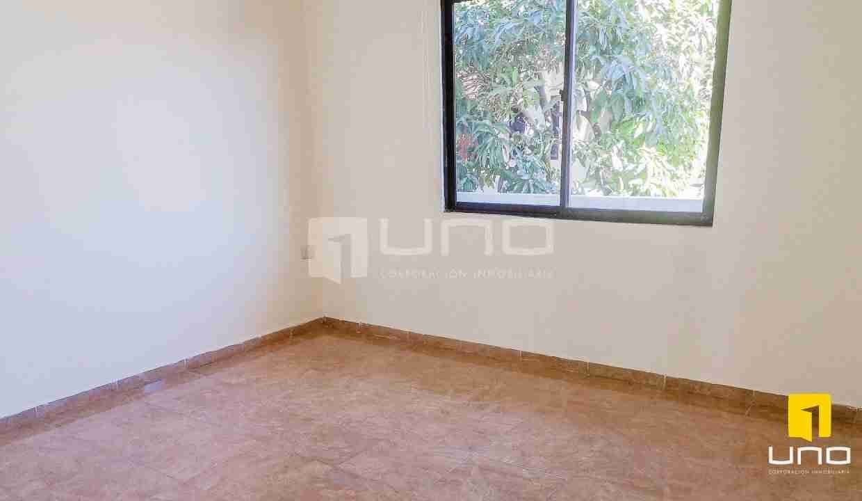 ZONA HIPERMAXI SUR VENDO CASA PARA INVERSIONISTA