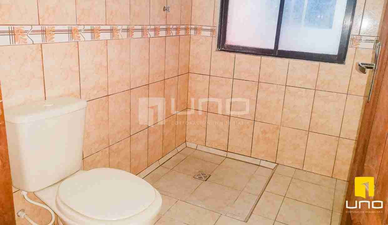 ZONA HIPERMAXI SUR VENDO CASA PARA INVERSIONISTA