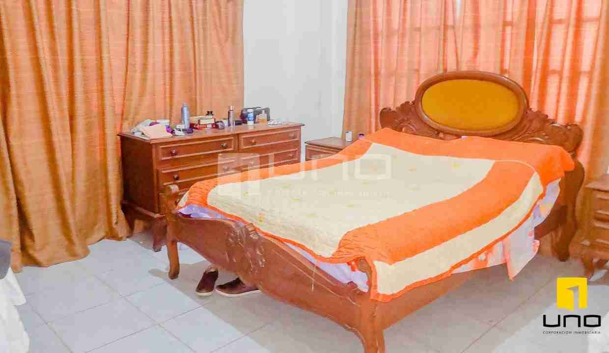 ZONA HIPERMAXI SUR VENDO CASA PARA INVERSIONISTA