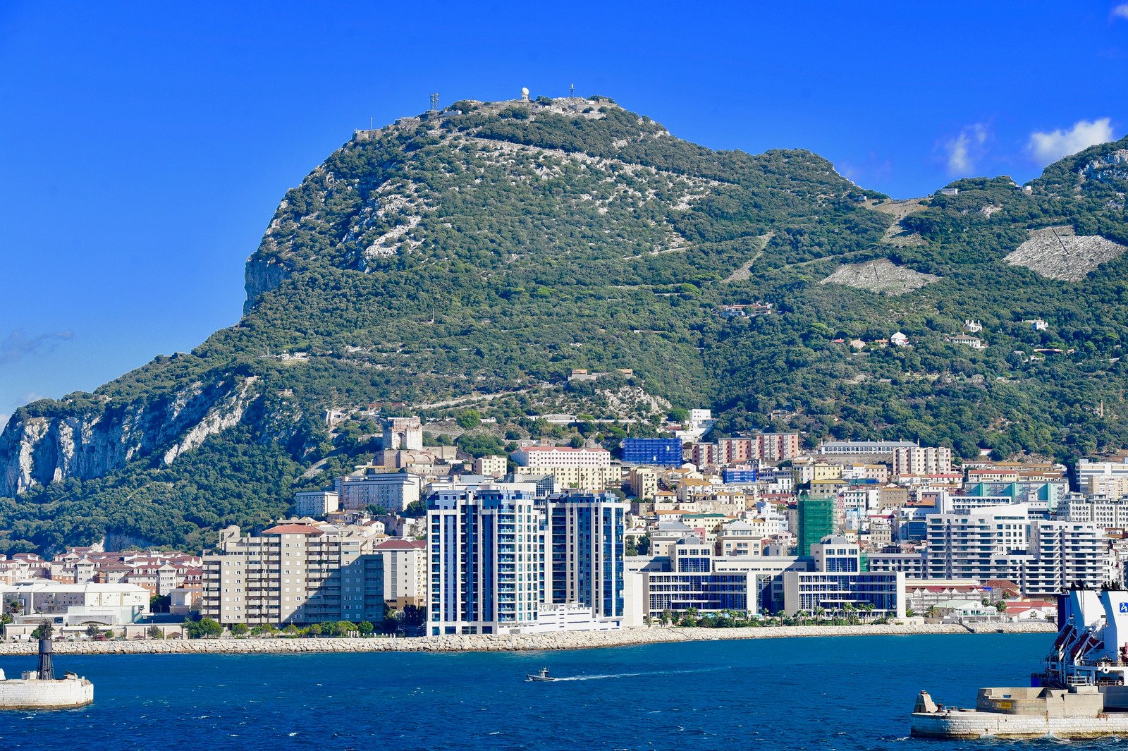 JHELY Global llega Gibraltar abriendo las puertas de entrada al mercado inmobiliario global