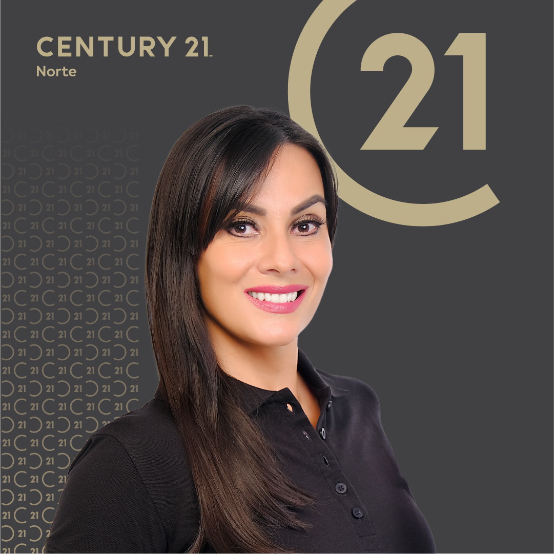 Carolina Mendoza - Century 21 Norte